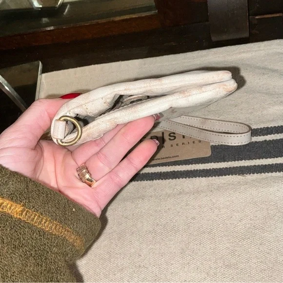 RARE Bed Stu Cream & Light Brown Marble Crossbody Wristlet PRICE IS FIRM - Picture 8 of 12